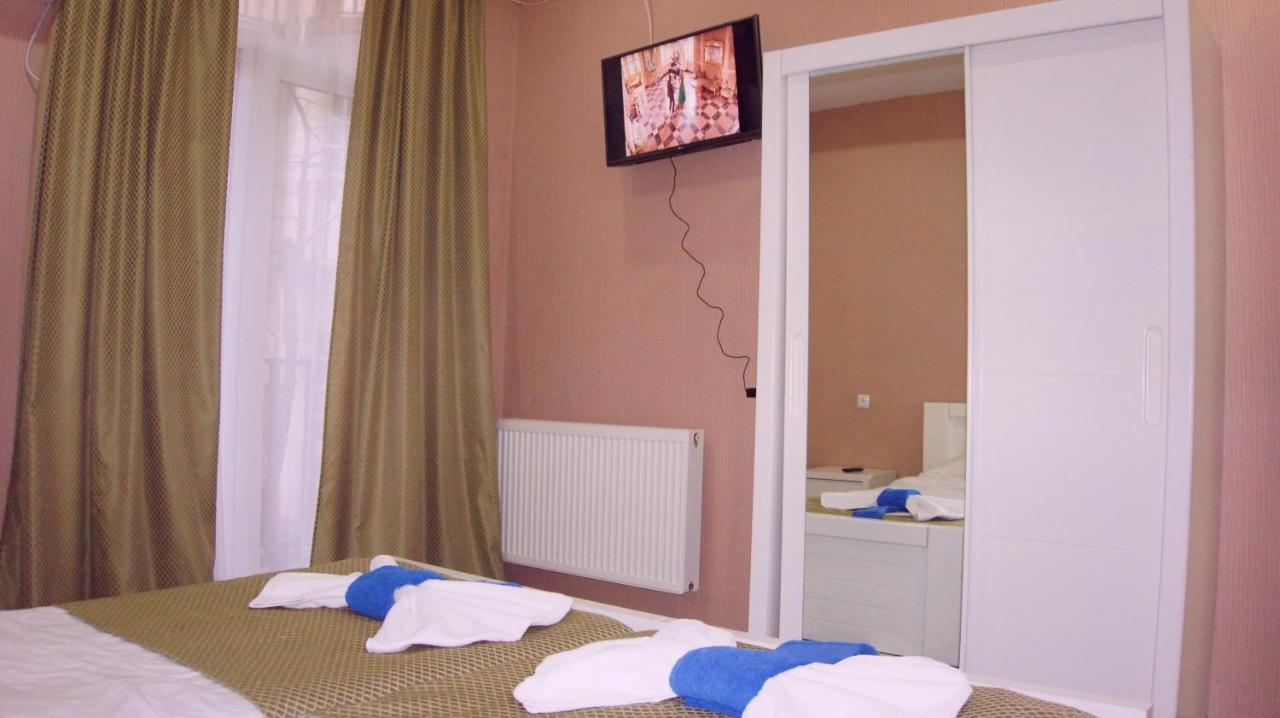 Hotel Elite Lux Tbilisi Esterno foto